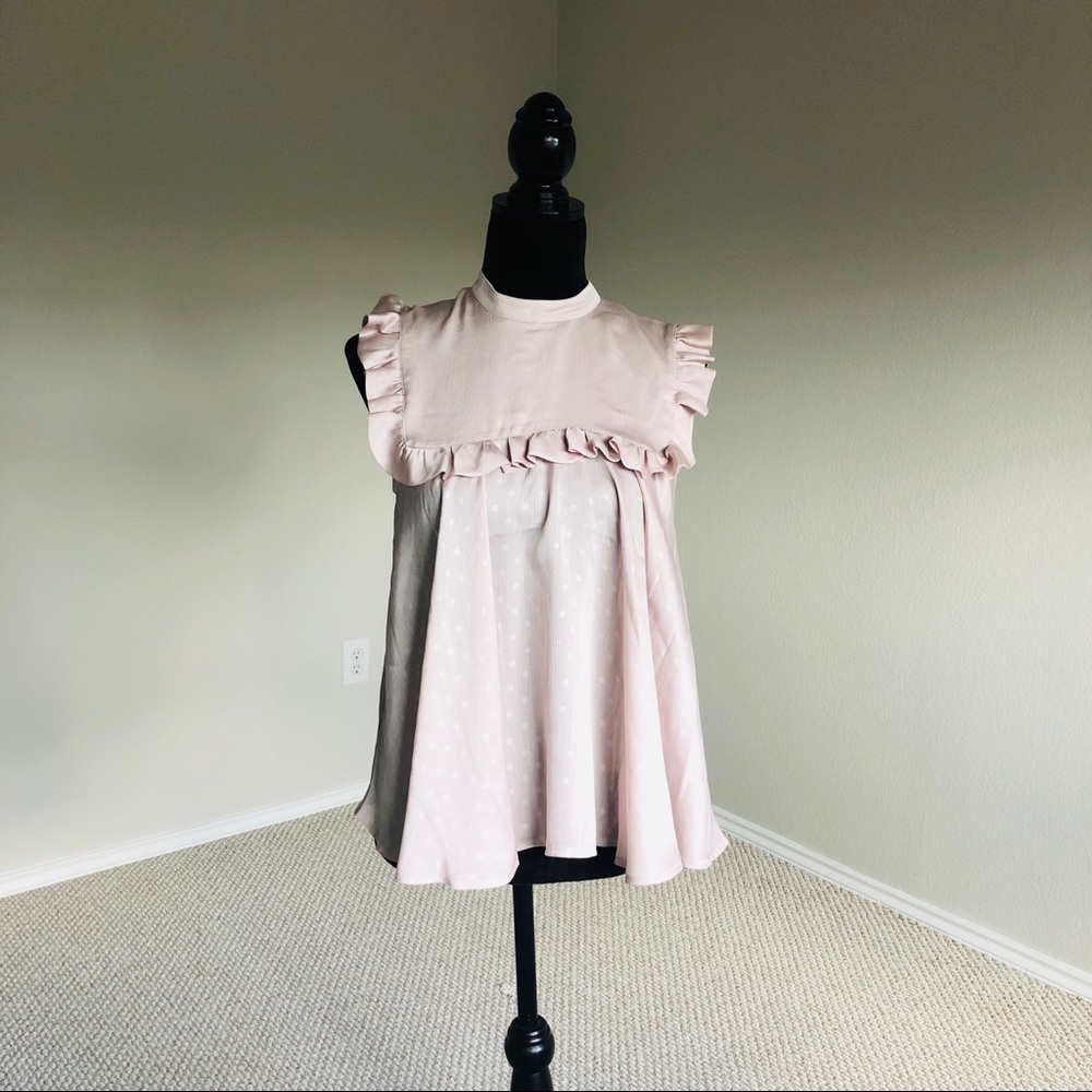 NWT Pretty in Polka Dots by Hinge